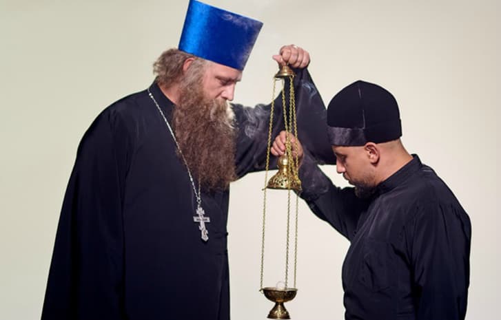 Потап и MONATIK стали священнослужителями