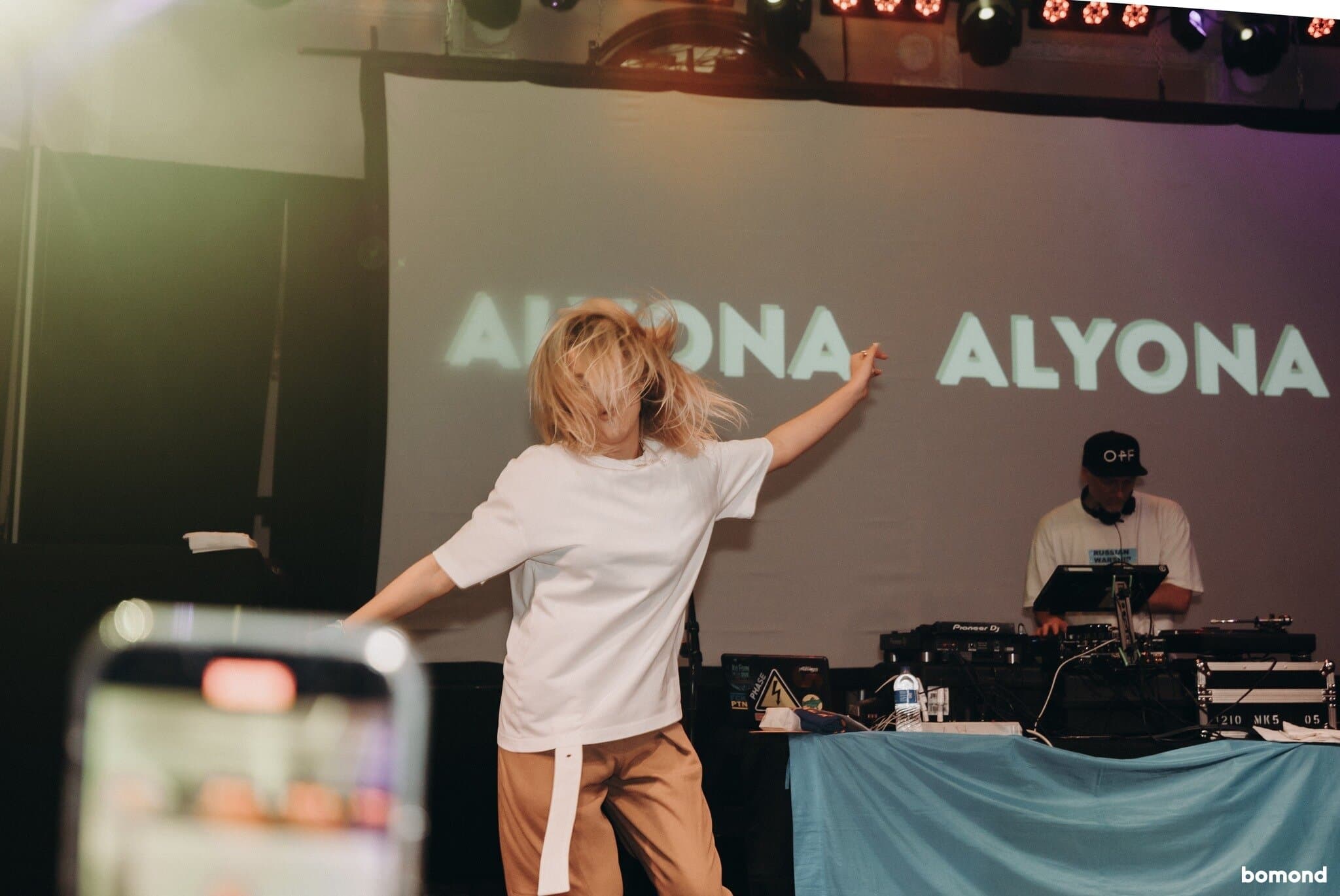 Alyona Alyona + Jerry Heil + KOLA, Chicago 2022