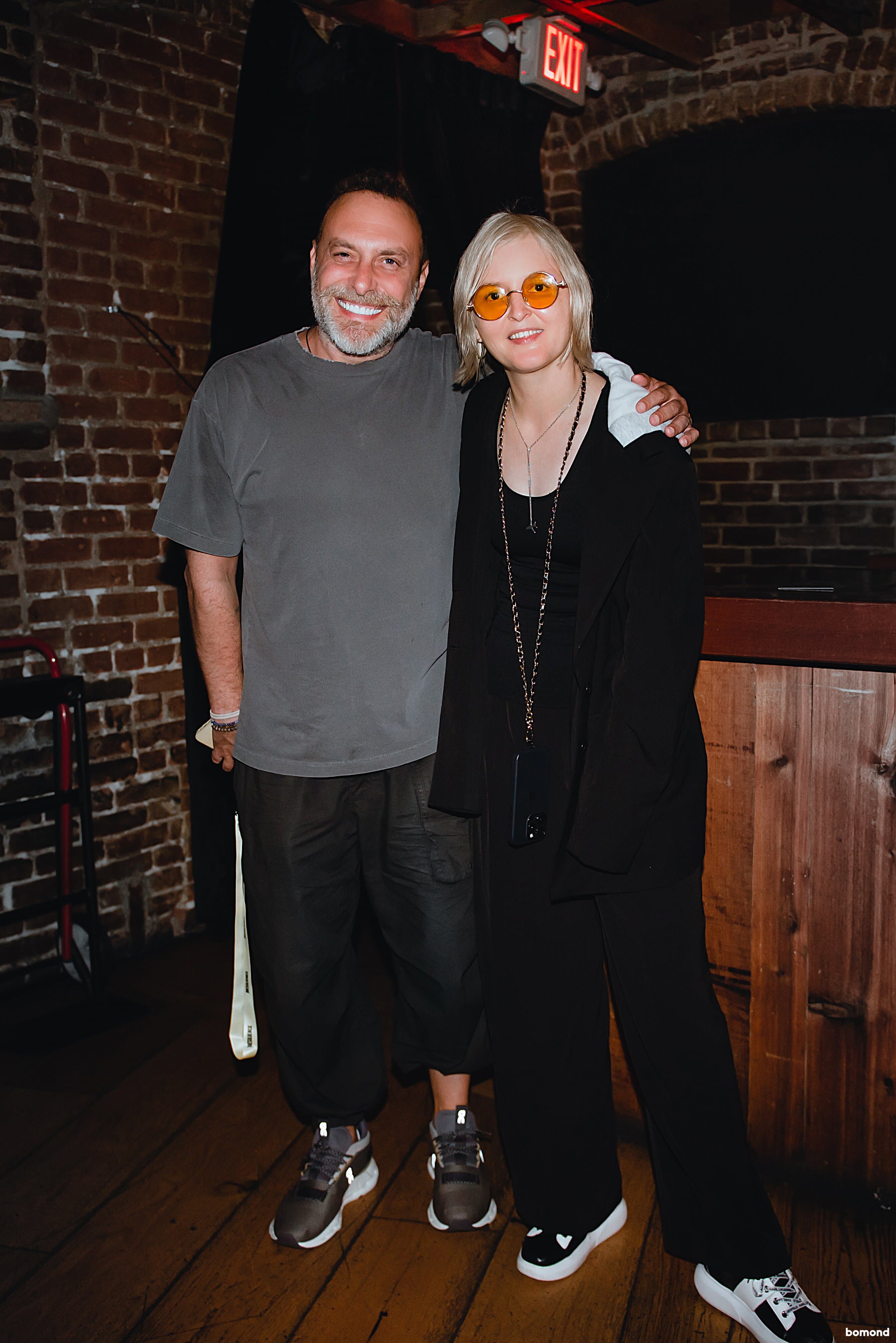 Mgzavrebi - Los Angeles (September 22)