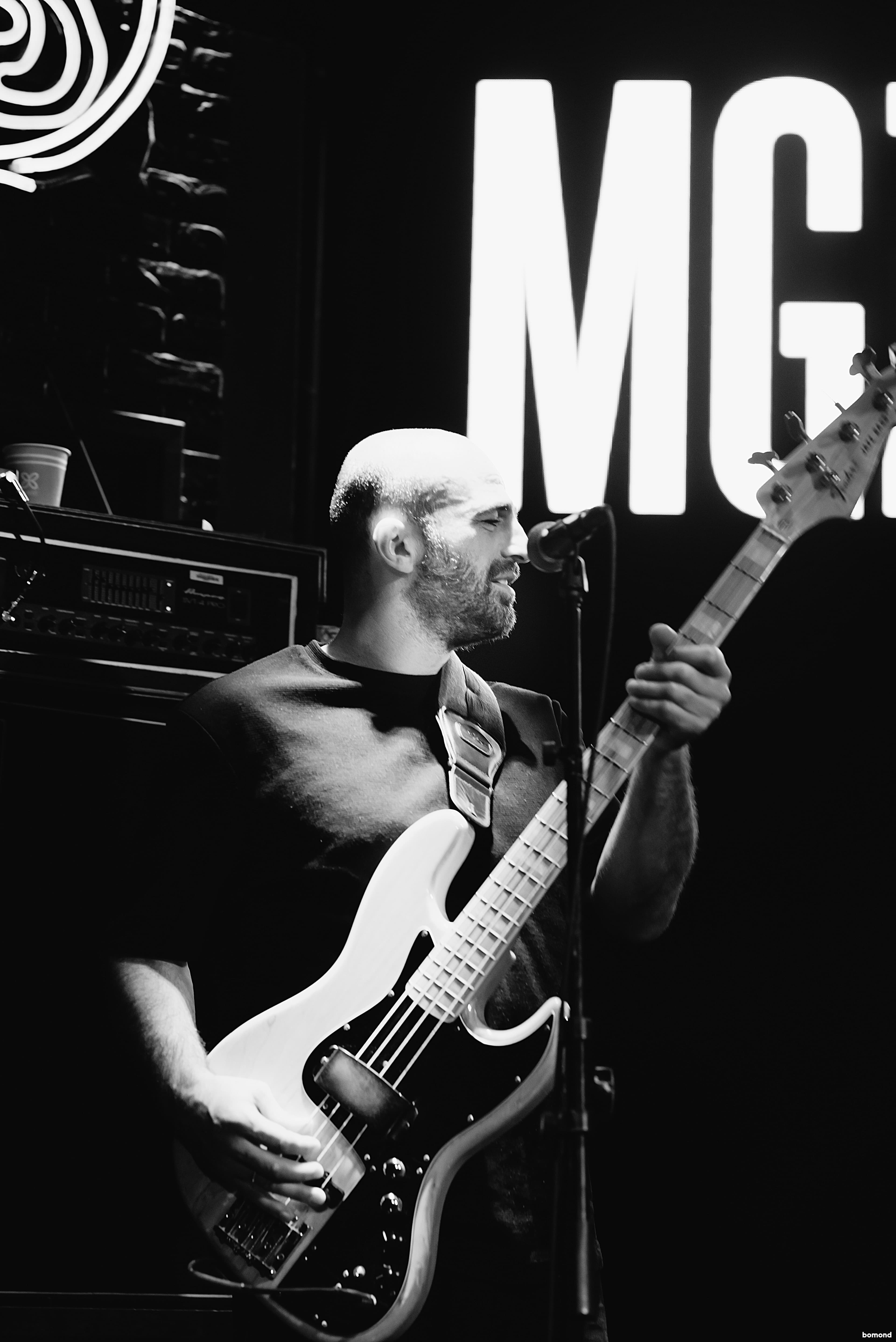 Mgzavrebi - Los Angeles (September 22)