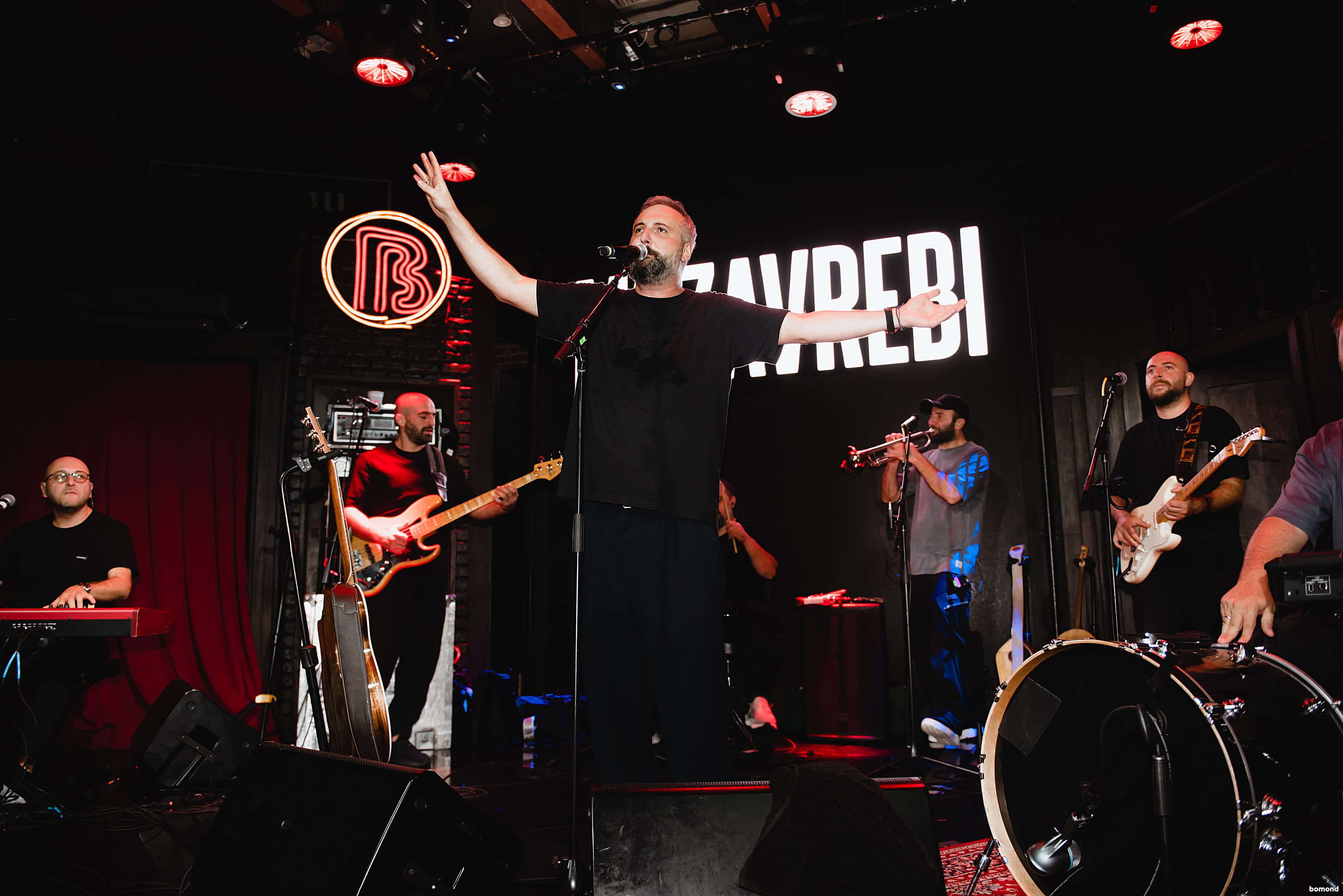 Mgzavrebi - Los Angeles (September 22)