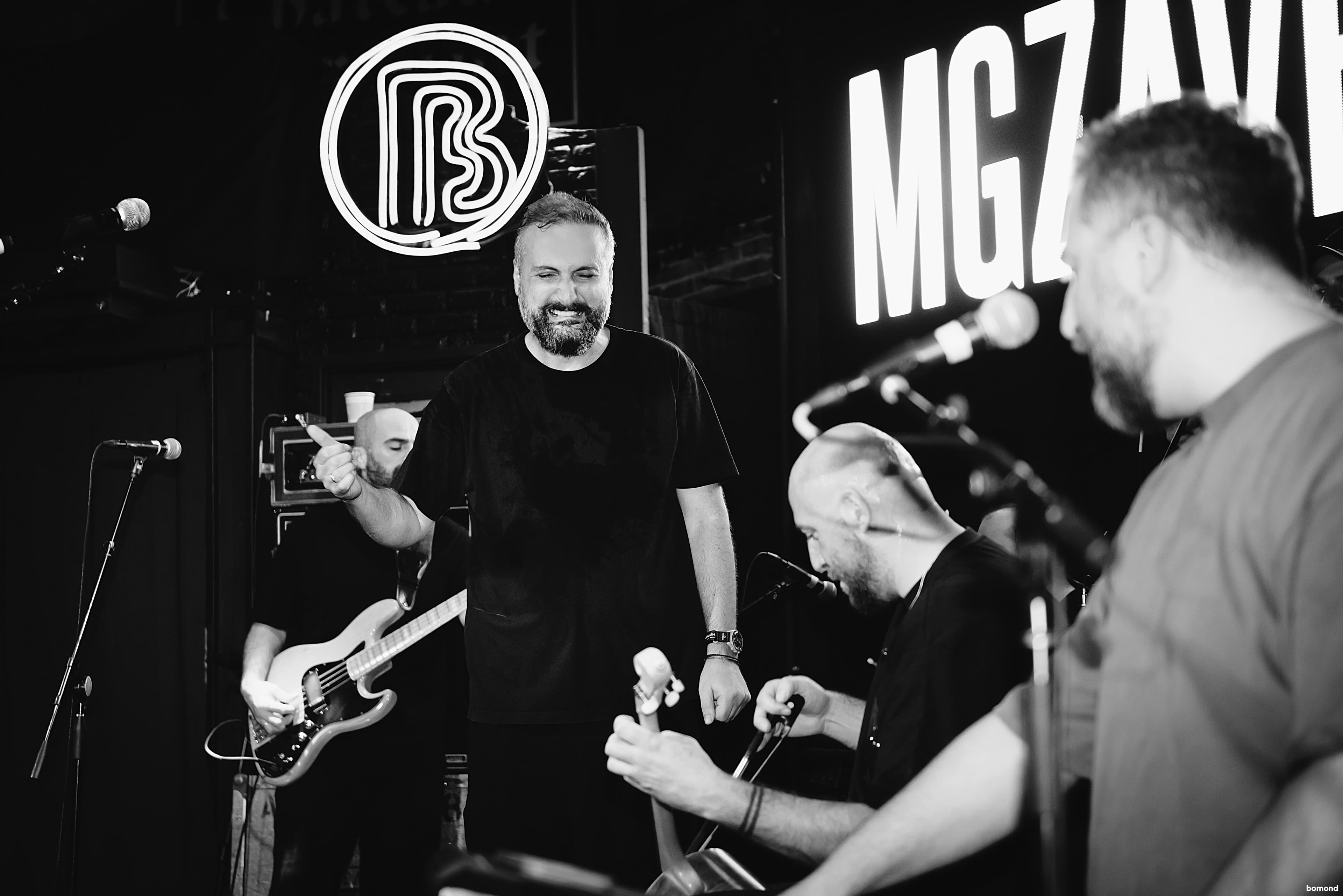 Mgzavrebi - Los Angeles (September 22)