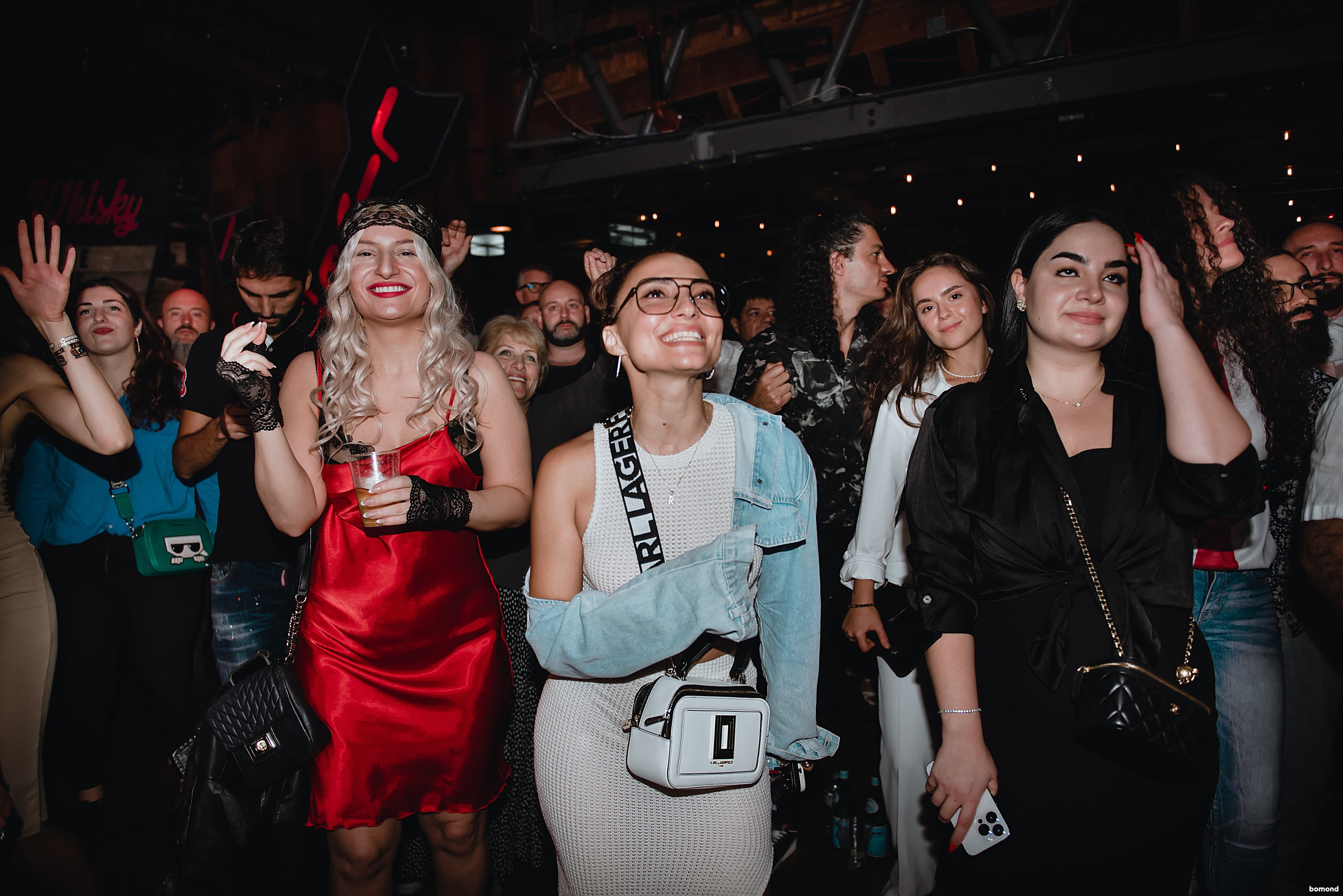 Mgzavrebi - Los Angeles (September 22)