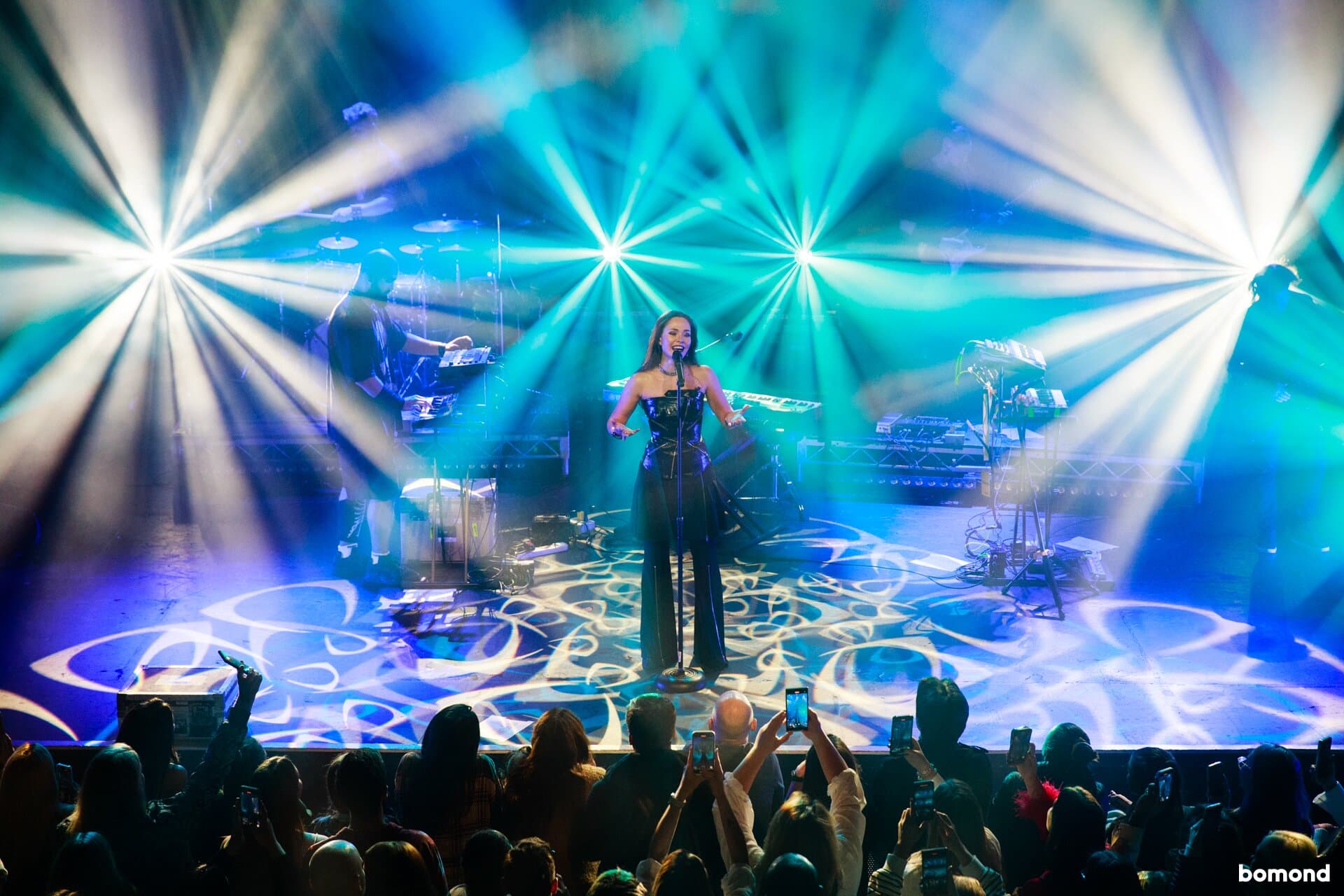 #12 – The Hardkiss - Vancouver (October 2)