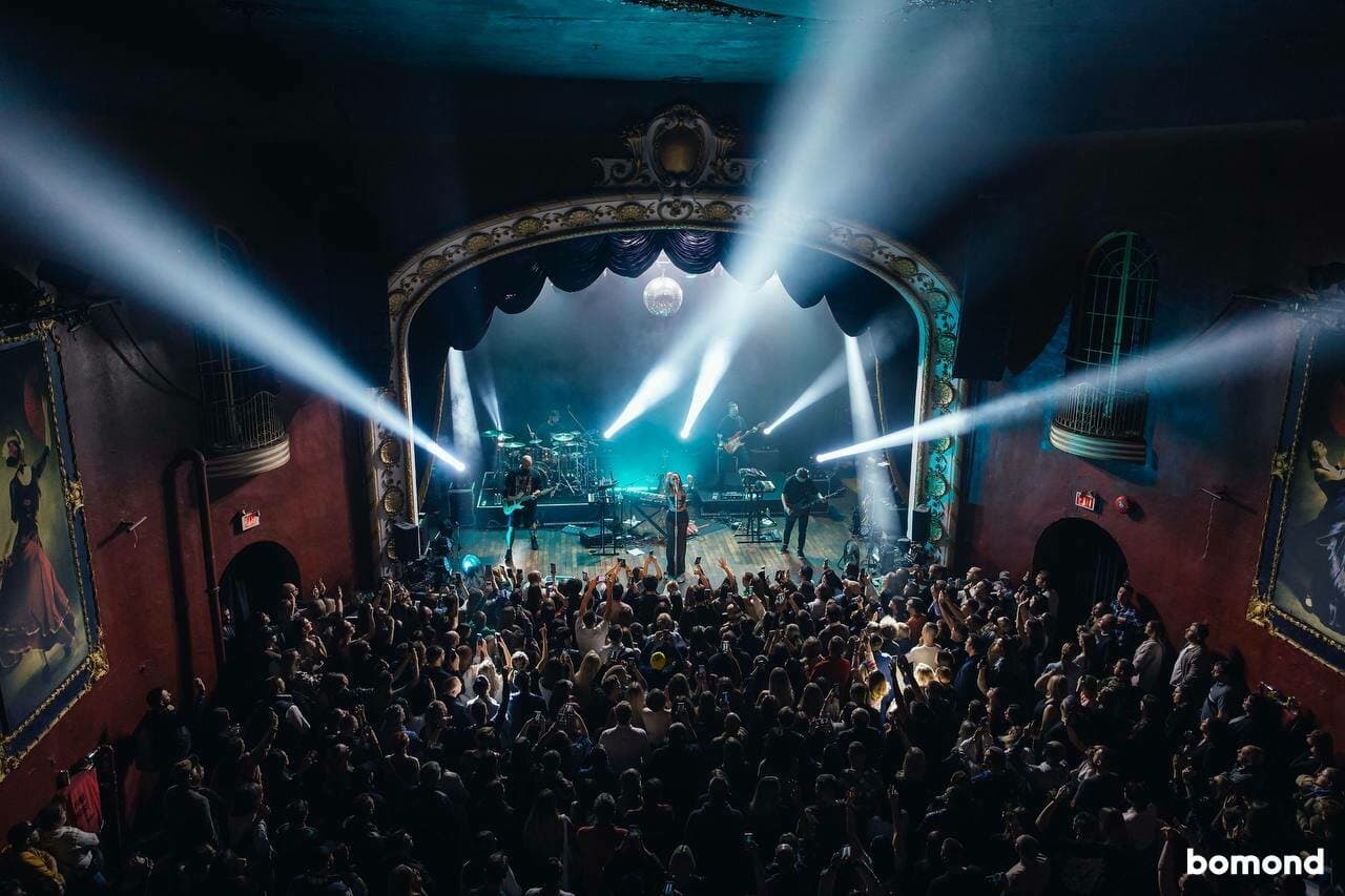 #5 – The Hardkiss - Toronto (October 18)