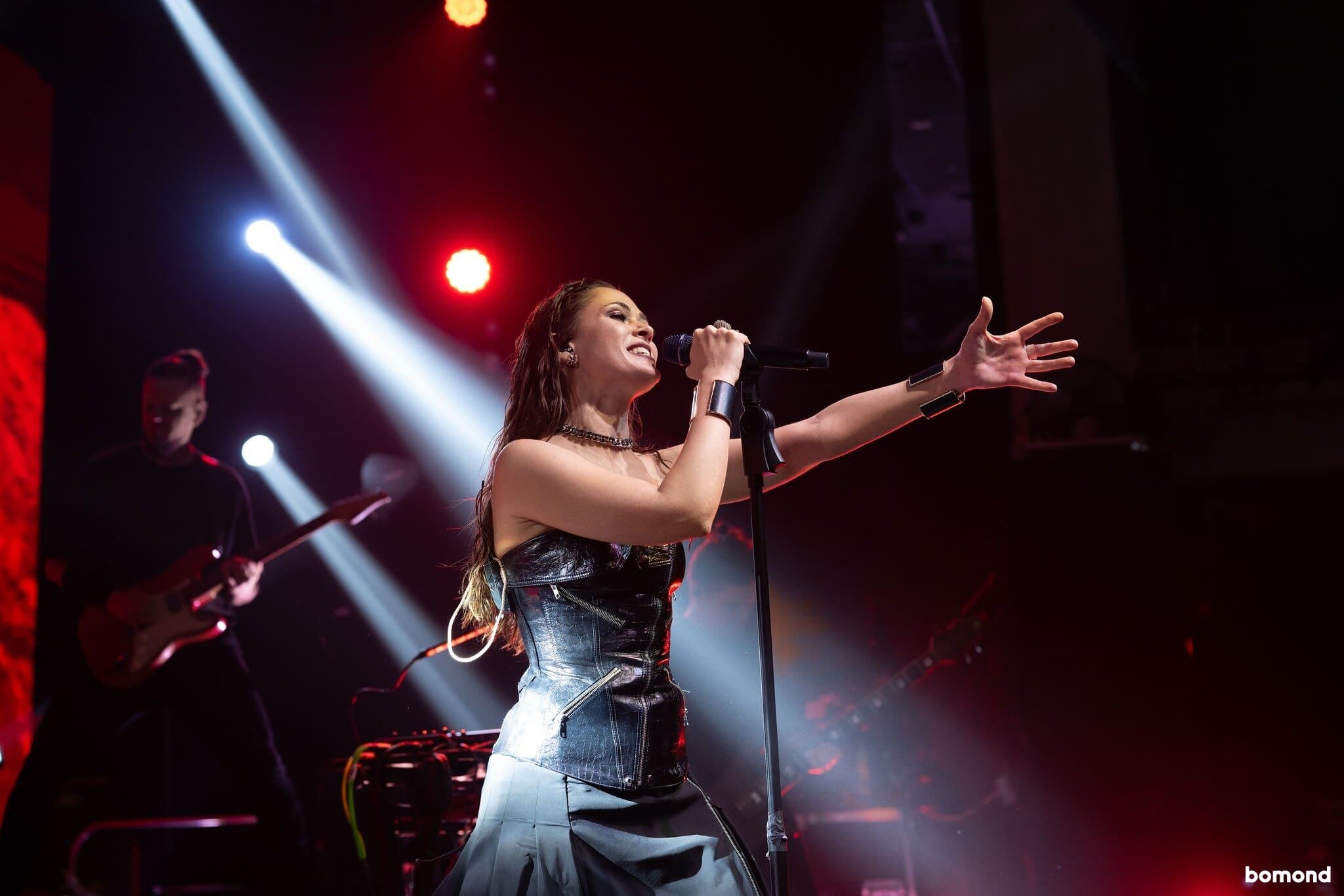 #21 – The Hardkiss - New York  (October 13)