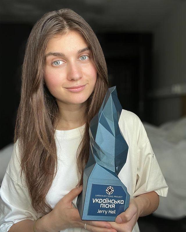 Jerry Heil received the "Ukrainian Song" Award for her contribution to the popularization of Ukrainian music in the world
